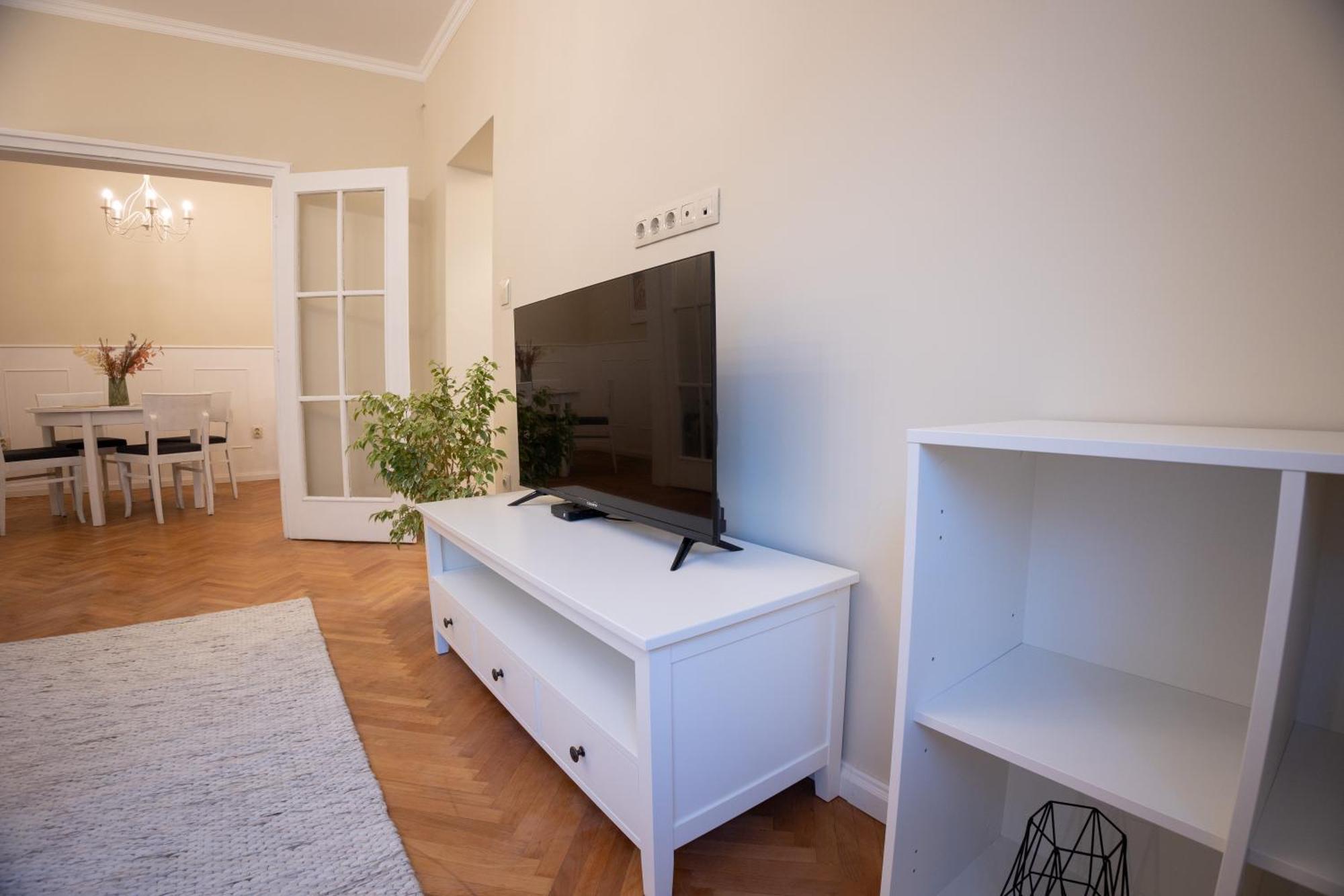 Planeta Dos Sonhos - Fast Wi-Fi, 1Bdr, Top Centre Sofia Ngoại thất bức ảnh